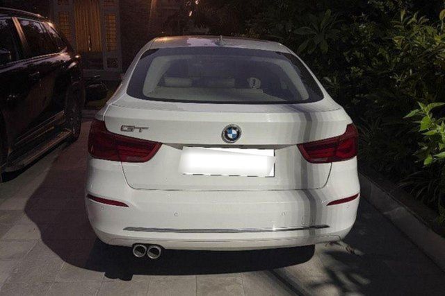 BMW 3 Series GT Luxury Line Second-hand 2017 BMW 3 Series GT Luxury Line for sale in Ahmedabad