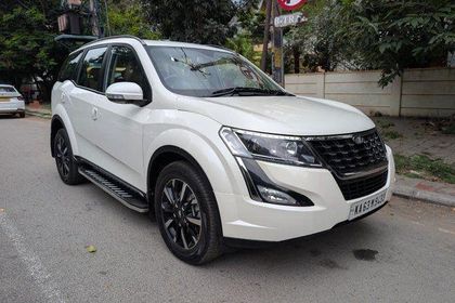 2021 Mahindra XUV500 W11 FWD डीजल