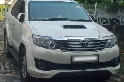 2013 Toyota Fortuner 4x2 AT TRD Sportivo