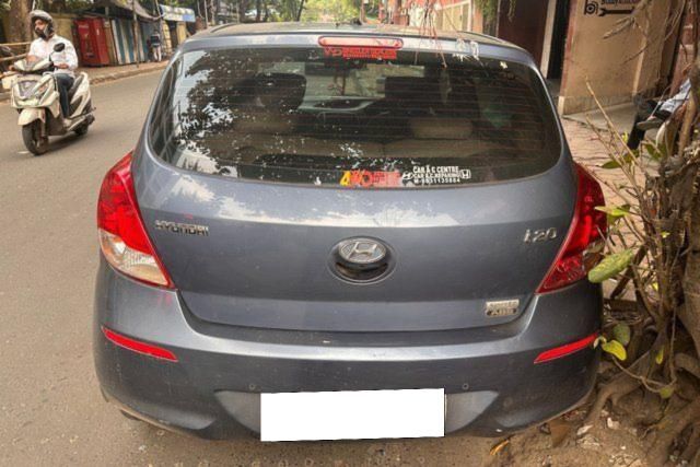 Hyundai i20 स्पोर्टज़ 1.2 Second-hand 2014 Hyundai i20 स्पोर्टज़ 1.2 for sale in Kolkata