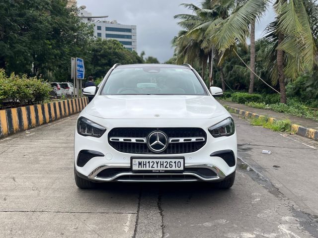 Mercedes-Benz GLA 220d 4MATIC Second-hand 2025 Mercedes-Benz GLA 220d 4MATIC for sale in Mumbai