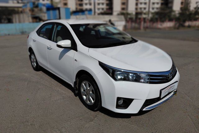 Toyota Corolla Altis 1.8 Limited Edition Second-hand 2015 Toyota Corolla Altis 1.8 Limited Edition for sale in Mumbai