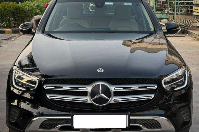 Mercedes-Benz GLC 220d 4MATIC Second-hand 2021 Mercedes-Benz GLC 220d 4MATIC for sale in Gurgaon