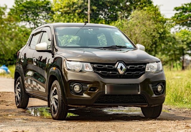Renault KWID 1.0 RXT Second-hand 2017 Renault KWID 1.0 RXT for sale in Kolkata