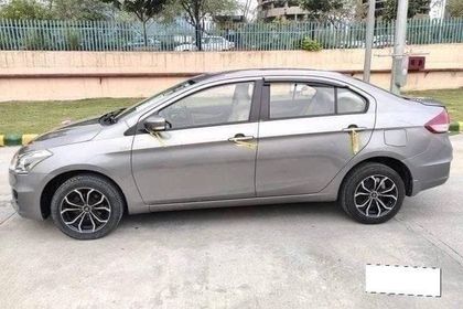 2015 मारुति सुजुकी सियाज VXi Plus