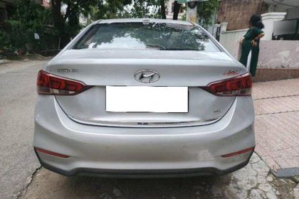 2018 Hyundai Verna CRDi 1.6 एसएक्स ऑप्शन