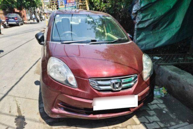 Second-hand 2013 Honda Amaze ई i-Vtech for sale in Moradabad