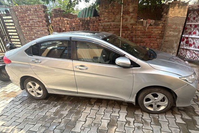 Second-hand 2014 Honda City i VTEC CVT वीएक्स for sale in Gurgaon