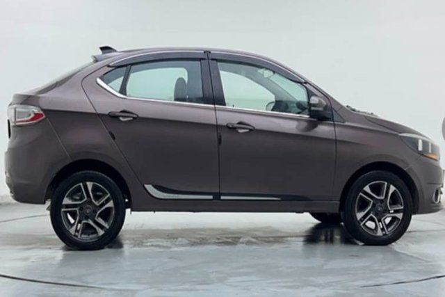 Tata Tigor एक्सजेड प्लस Second-hand 2019 Tata Tigor एक्सजेड प्लस for sale in Ghaziabad