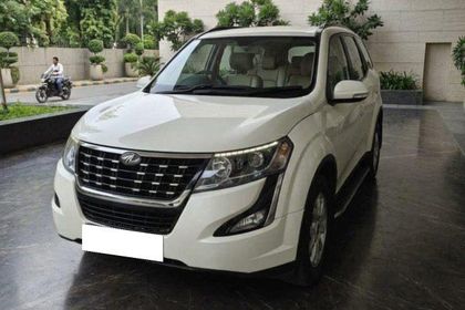 2018 Mahindra XUV500 W7 BSIV