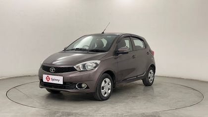 2017 Tata Tiago 1.2 Revotron XZ प्लस Dual Tone