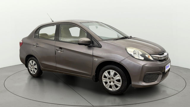 Honda Amaze एस रेनफोर्स्ड पेट्रोल बीएस4 Second-hand 2017 Honda Amaze एस रेनफोर्स्ड पेट्रोल बीएस4 for sale in New Delhi