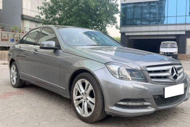 Mercedes-Benz C-Class C 200 BE Classic Second-hand 2013 Mercedes-Benz C-Class C 200 BE Classic for sale in New Delhi