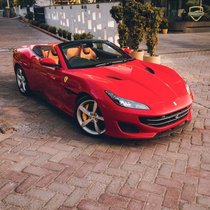2019 Ferrari Portofino वी8 जीटी