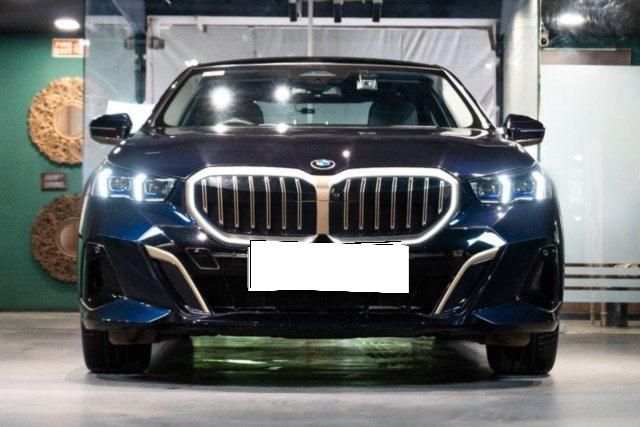 BMW 5 Series 530एलआई Second-hand 2024 BMW 5 Series 530एलआई for sale in New Delhi