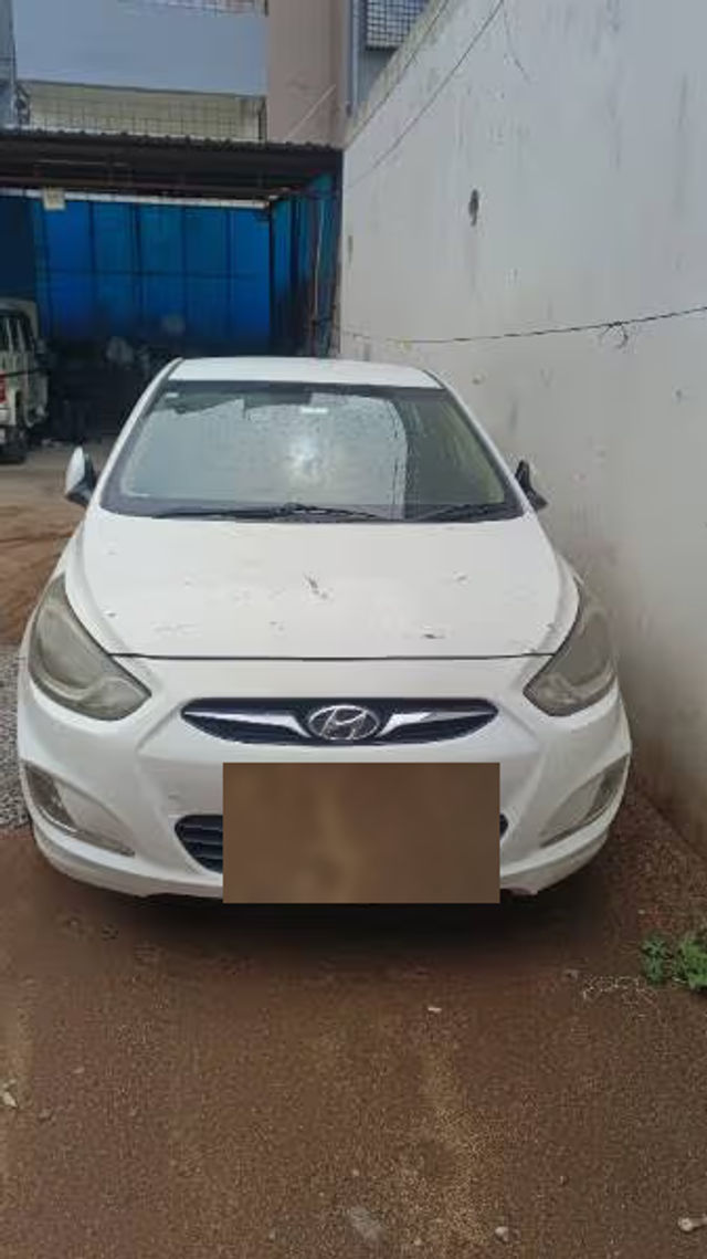 Hyundai Verna 1.6 एसएक्स Second-hand 2012 Hyundai Verna 1.6 एसएक्स for sale in Hyderabad