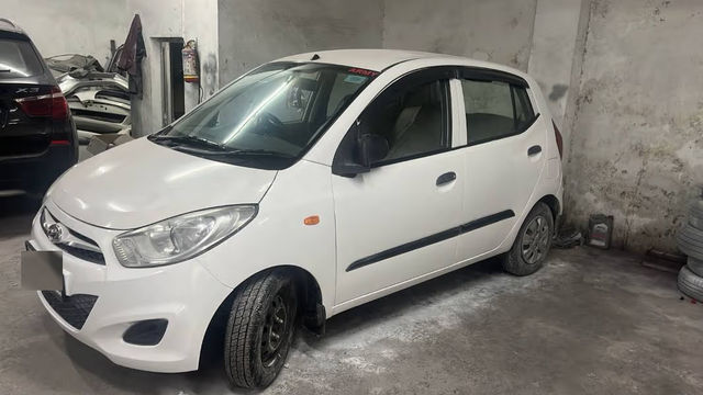 Hyundai i10 Magna 1.1L Second-hand 2014 Hyundai i10 Magna 1.1L for sale in Dehradun