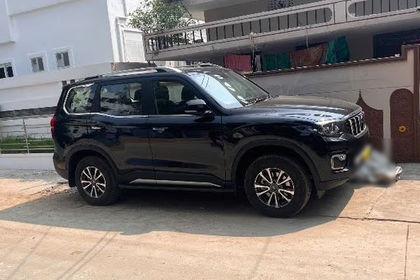 2023 Mahindra Scorpio N Z8 Diesel