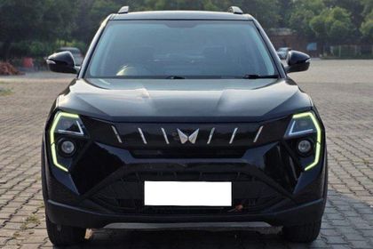 2024 Mahindra XUV 3XO MX3 Pro