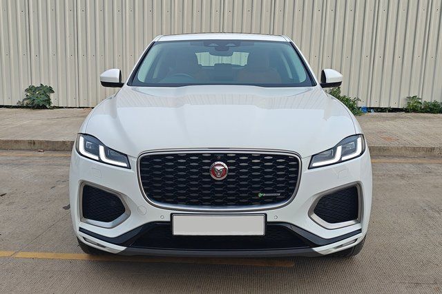 Second-hand 2023 Jaguar F-Pace 2.0 आर-डायनामिक एस डीजल for sale in Hyderabad