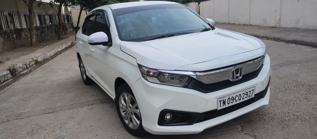 Honda Amaze वी CVT पेट्रोल बीएस4 Second-hand 2018 Honda Amaze वी CVT पेट्रोल बीएस4 for sale in Chennai