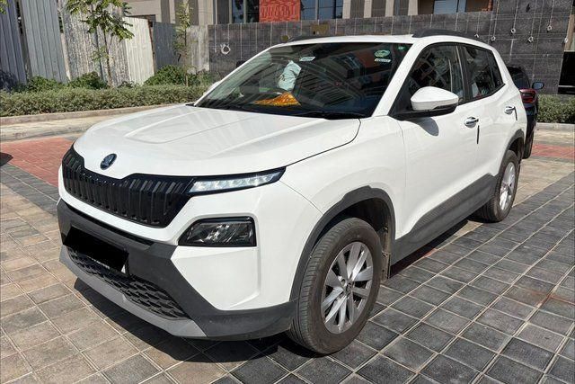 Second-hand 2026 Skoda Kylaq सिग्नेचर प्लस एटी for sale in Ahmedabad