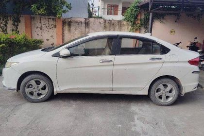 2014 Honda City i VTEC वी