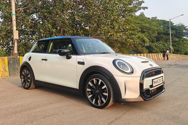 Mini 3 DOOR S Second-hand 2024 Mini 3 DOOR S for sale in Mumbai