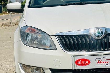 2012 Skoda Rapid 1.6 TDI एलिगेंस