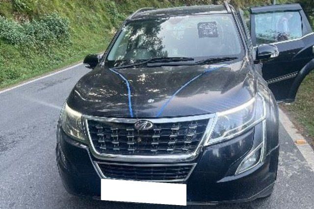 Second-hand 2021 Mahindra XUV500 W11 FWD डीजल for sale in Pithoragarh