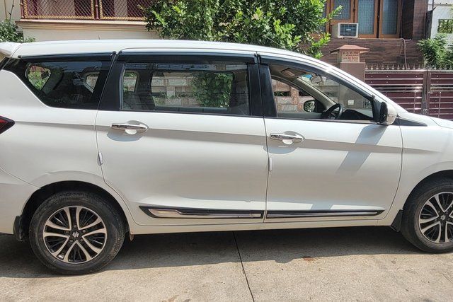 Maruti Suzuki Ertiga वीएक्सआई सीएनजी Second-hand 2025 Maruti Suzuki Ertiga वीएक्सआई सीएनजी for sale in Gorakhpur