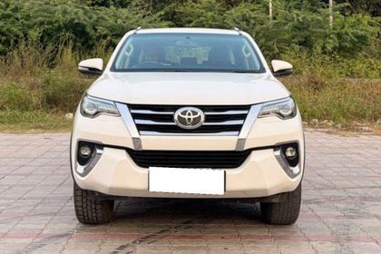 2018 Toyota Fortuner 2.8 2WD AT BSIV