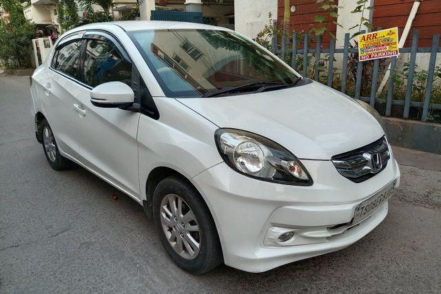 Honda Amaze VX i-DTEC Second-hand 2015 Honda Amaze VX i-DTEC for sale in Hyderabad