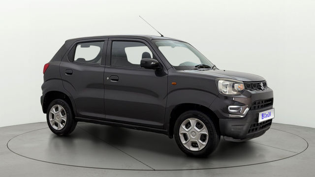 Maruti Suzuki S-Presso VXi Plus (O) Second-hand 2024 Maruti Suzuki S-Presso VXi Plus (O) for sale in Chennai