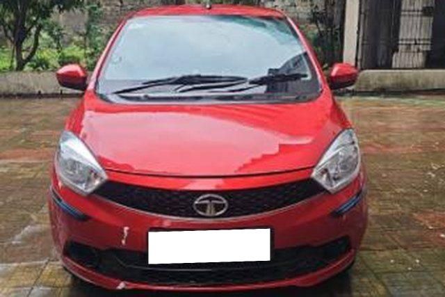 Second-hand 2018 Tata Tiago 1.2 Revotron XTA for sale in Thane
