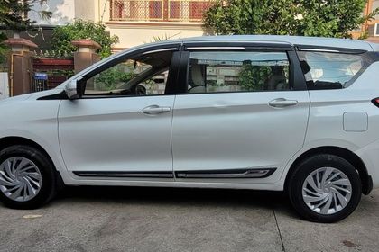 2024 Toyota Rumion S CNG