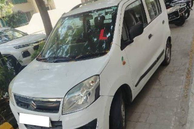 Second-hand 2015 Maruti Suzuki Wagon R एलएक्सआई BS IV for sale in Nagpur