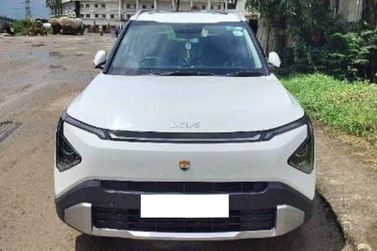 2025 Kia Carens Luxury Plus DCT