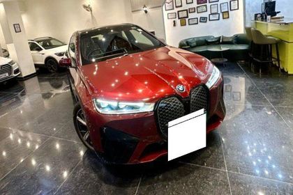 2024 BMW iX xDrive40