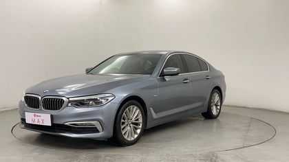 2017 BMW 5 Series 520d लक्ज़री Line