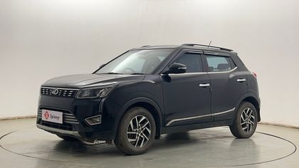 2022 Mahindra XUV300 W8 Opt