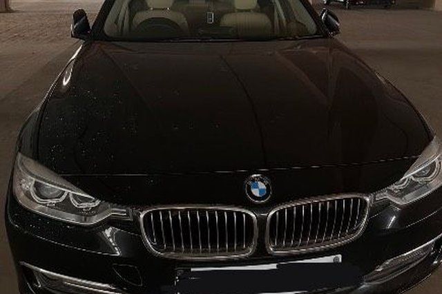 Second-hand 2014 BMW 3 Series 320d लक्ज़री Line for sale in Navi Mumbai