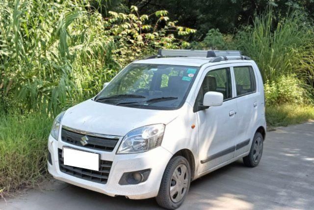 Maruti Suzuki Wagon R वीएक्सआई ऑप्शनल Second-hand 2018 Maruti Suzuki Wagon R वीएक्सआई ऑप्शनल for sale in Gandhinagar