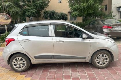 2017 Hyundai Grand i10 Sportz