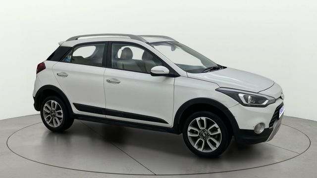 Hyundai i20 Active 1.2 SX Second-hand 2018 Hyundai i20 Active 1.2 SX for sale in Bangalore