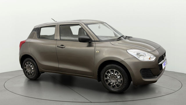 Second-hand 2022 Maruti Suzuki Swift LXI for sale in New Delhi