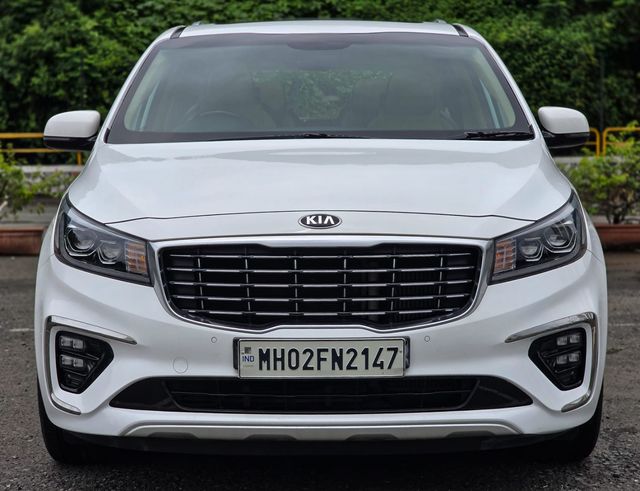 Kia Carnival Limousine Second-hand 2021 Kia Carnival Limousine for sale in Mumbai