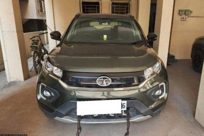 2023 Tata Nexon एक्सजेड प्लस