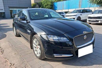 2018 Jaguar XF 2.0 डीजल प्रेस्टीज