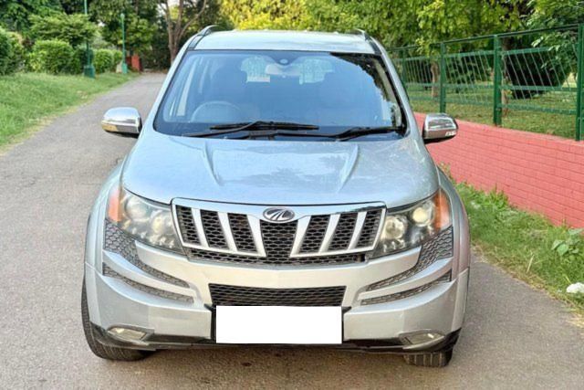 Mahindra XUV500 W6 2WD Second-hand 2014 Mahindra XUV500 W6 2WD for sale in Chandigarh